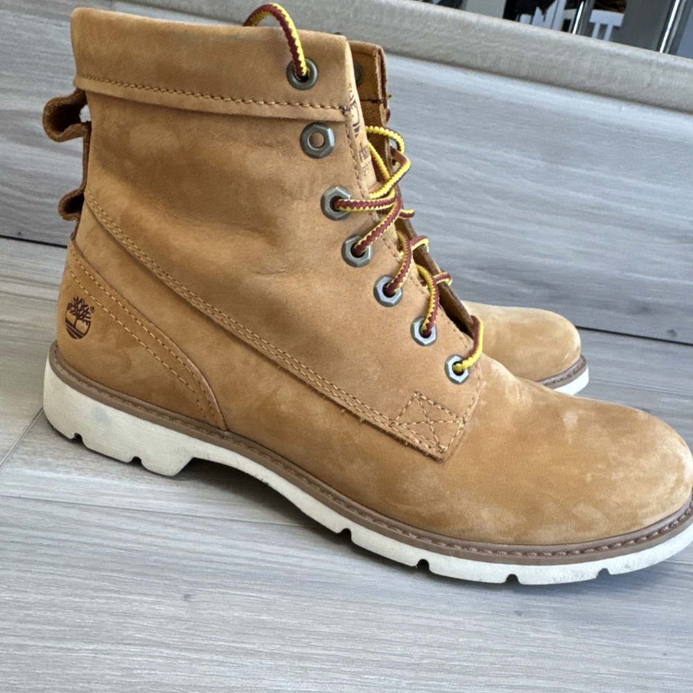 Timberland Premium‎ Waterproof Wheat  Women's Size 6.5 Boots Exc Condition
